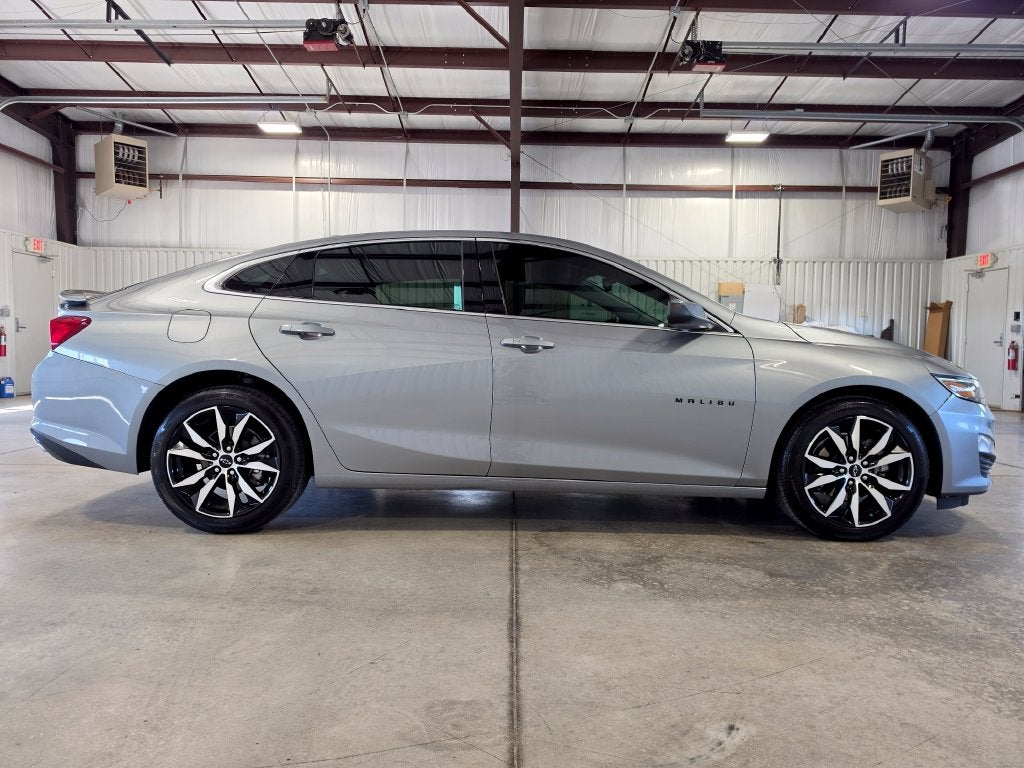 2025 Chevrolet Malibu FWD RS