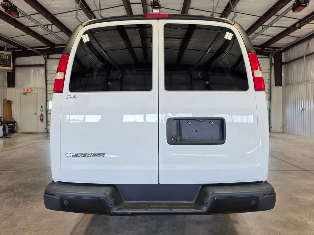 2023 Chevrolet Express Passenger RWD 3500 Regular Wheelbase LS