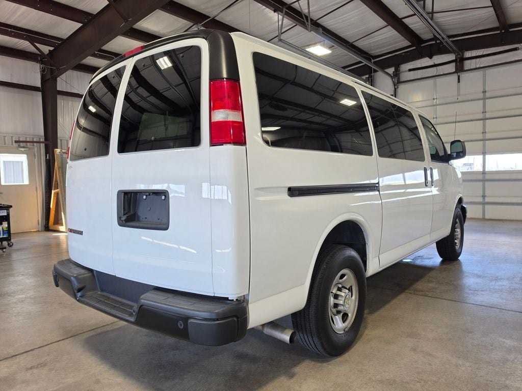 2023 Chevrolet Express Passenger RWD 3500 Regular Wheelbase LS