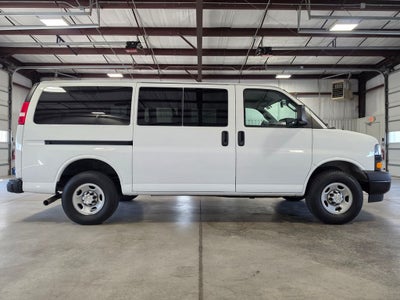 2023 Chevrolet Express Passenger RWD 3500 Regular Wheelbase LS