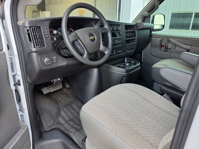 2025 Chevrolet Express Passenger RWD 3500 Extended Wheelbase LT
