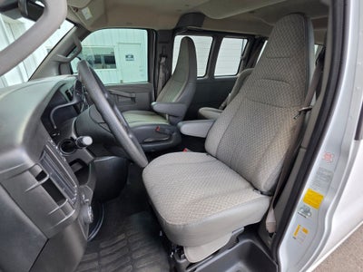 2025 Chevrolet Express Passenger RWD 3500 Extended Wheelbase LT