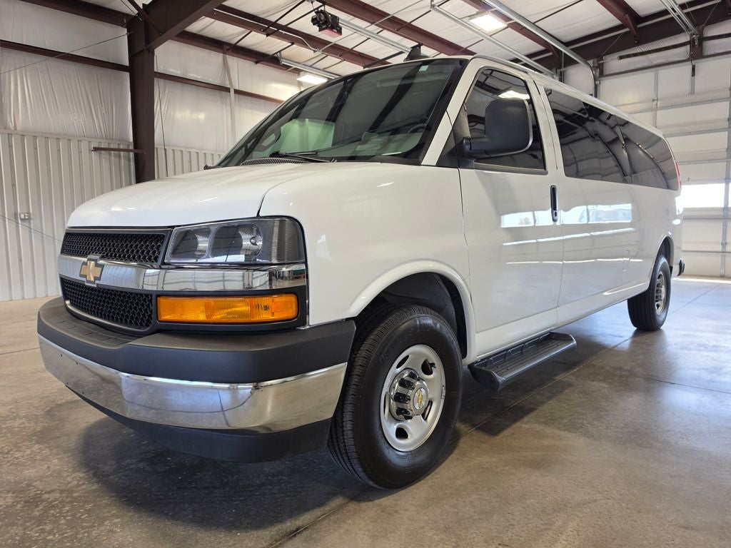 2025 Chevrolet Express Passenger RWD 3500 Extended Wheelbase LT