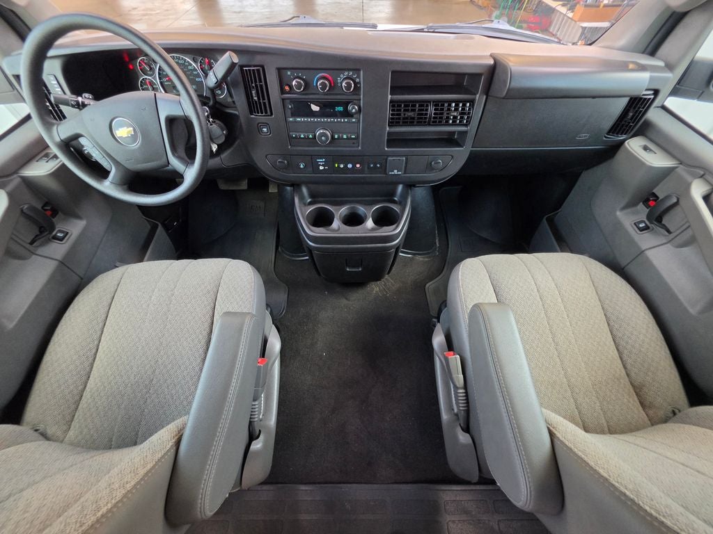 2025 Chevrolet Express Passenger RWD 3500 Extended Wheelbase LT