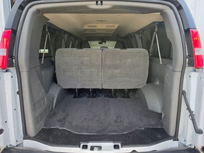 2025 Chevrolet Express Passenger RWD 3500 Extended Wheelbase LT