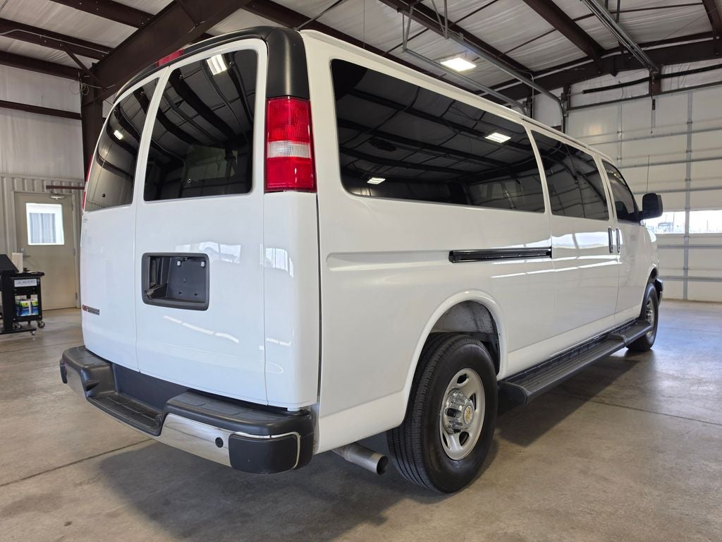 2025 Chevrolet Express Passenger RWD 3500 Extended Wheelbase LT