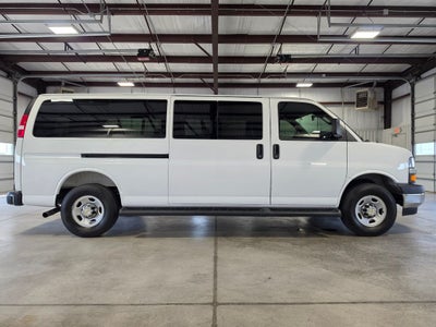 2025 Chevrolet Express Passenger RWD 3500 Extended Wheelbase LT