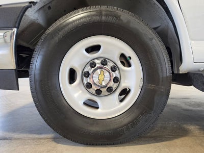 2025 Chevrolet Express Passenger RWD 3500 Extended Wheelbase LT