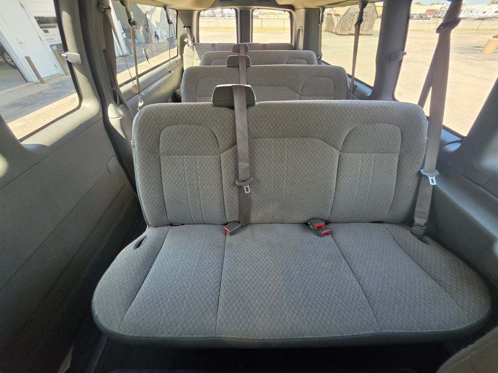 2025 Chevrolet Express Passenger RWD 3500 Extended Wheelbase LT