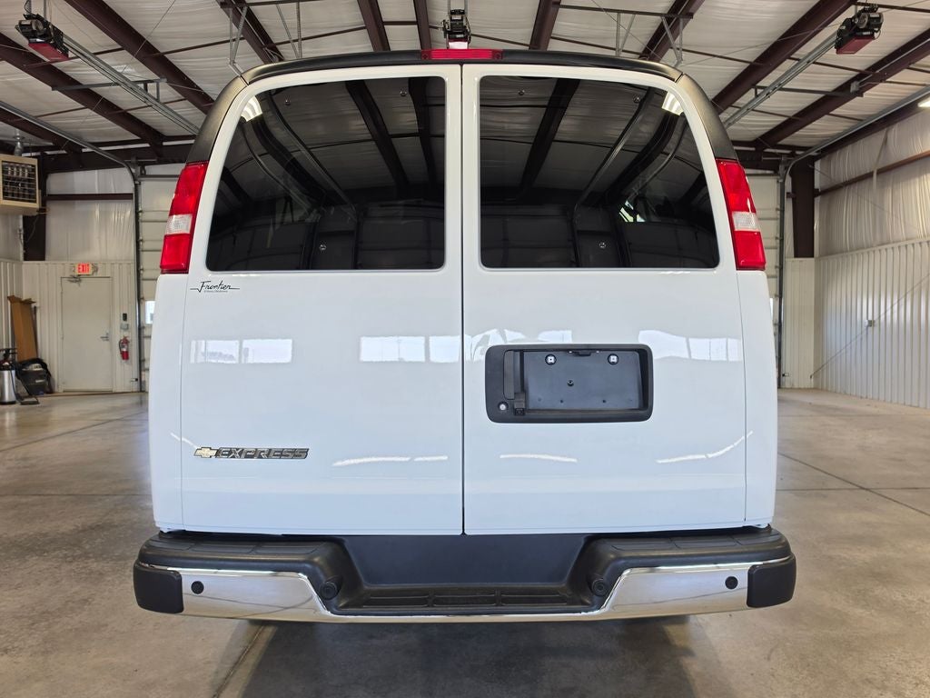 2025 Chevrolet Express Passenger RWD 3500 Extended Wheelbase LT