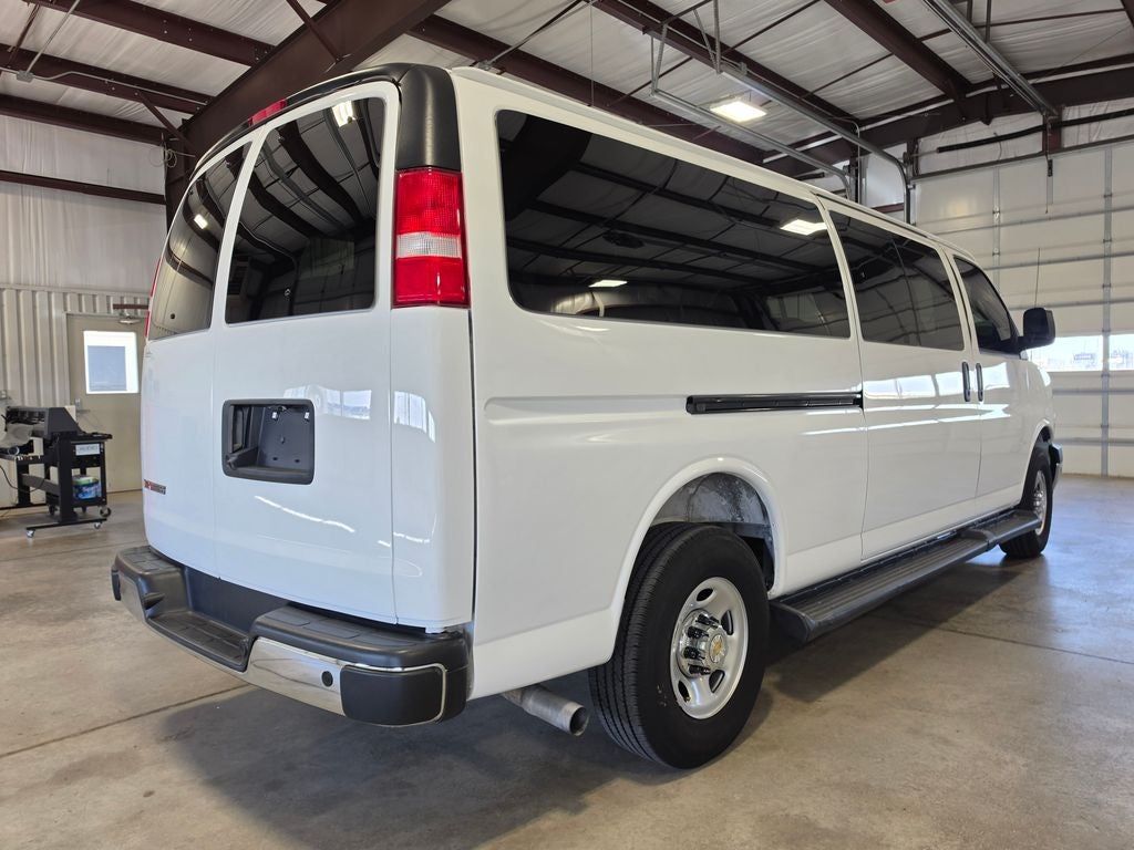 2025 Chevrolet Express Passenger RWD 3500 Extended Wheelbase LT