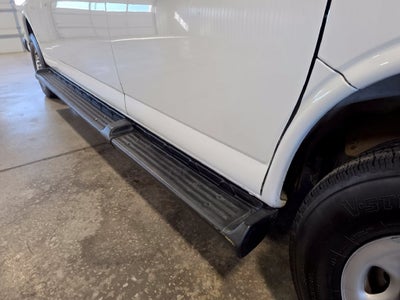 2025 Chevrolet Express Passenger RWD 3500 Extended Wheelbase LT