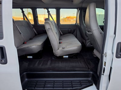 2025 Chevrolet Express Passenger RWD 3500 Extended Wheelbase LT