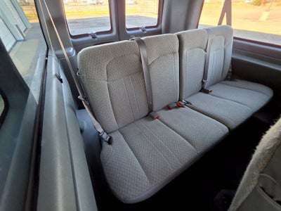 2025 Chevrolet Express Passenger RWD 3500 Extended Wheelbase LT