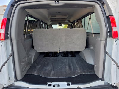 2025 Chevrolet Express Passenger RWD 3500 Extended Wheelbase LT
