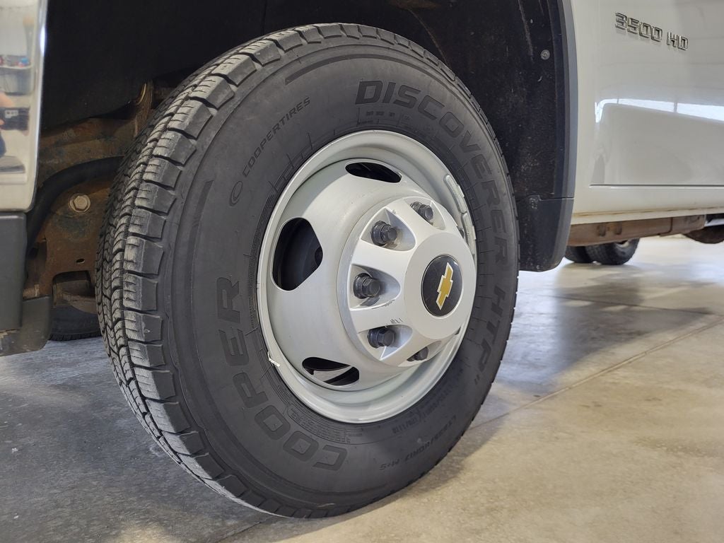 2021 Chevrolet Silverado 3500HD Chassis Work Truck