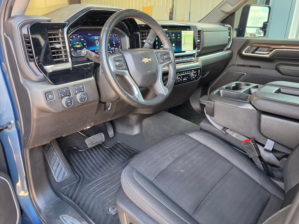 2025 Chevrolet Silverado 2500HD 4WD Crew Cab Standard Bed LT