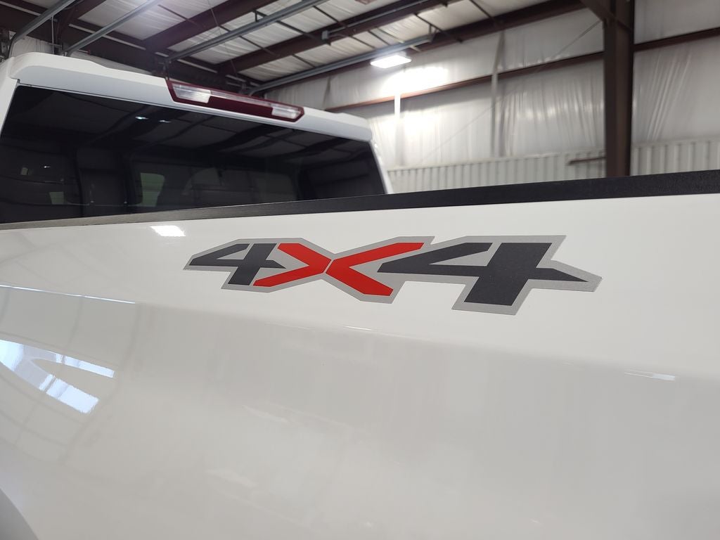 2022 Chevrolet Silverado 1500 4WD Crew Cab Short Bed RST