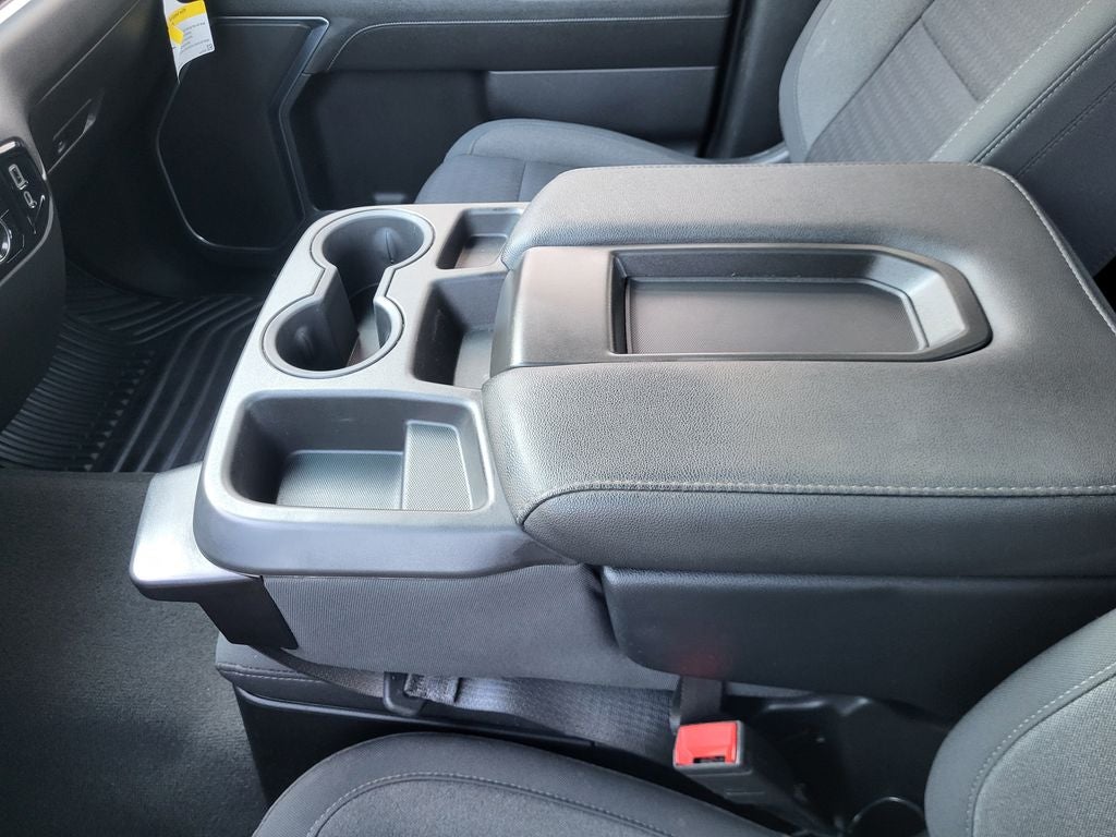 2022 Chevrolet Silverado 1500 4WD Crew Cab Short Bed RST