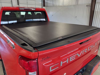 2021 Chevrolet Silverado 1500 4WD Crew Cab Short Bed RST