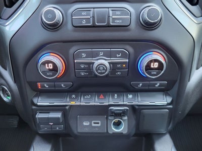 2021 Chevrolet Silverado 1500 4WD Crew Cab Short Bed RST