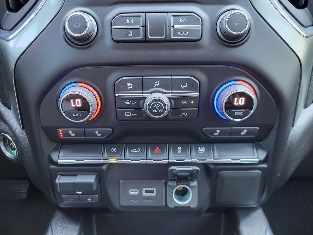 2021 Chevrolet Silverado 1500 4WD Crew Cab Short Bed RST