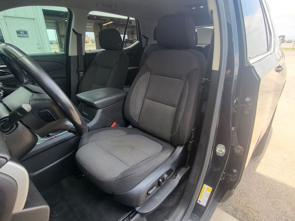 2020 Chevrolet Traverse FWD LT Cloth