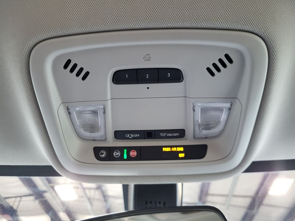 2020 Chevrolet Traverse FWD LT Cloth