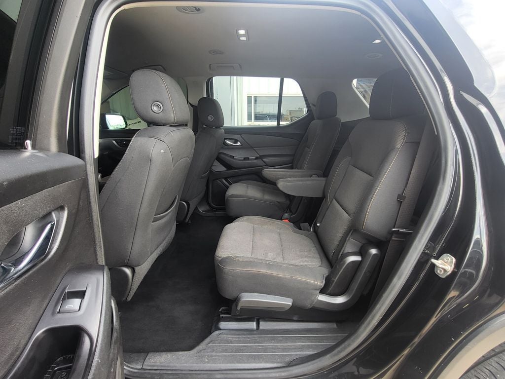 2020 Chevrolet Traverse FWD LT Cloth