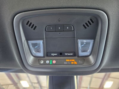 2022 Chevrolet Traverse AWD LT Leather