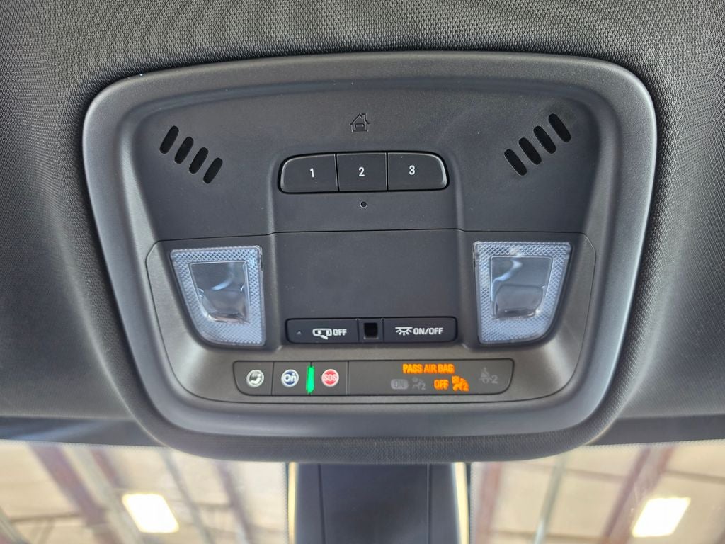 2022 Chevrolet Traverse AWD LT Leather