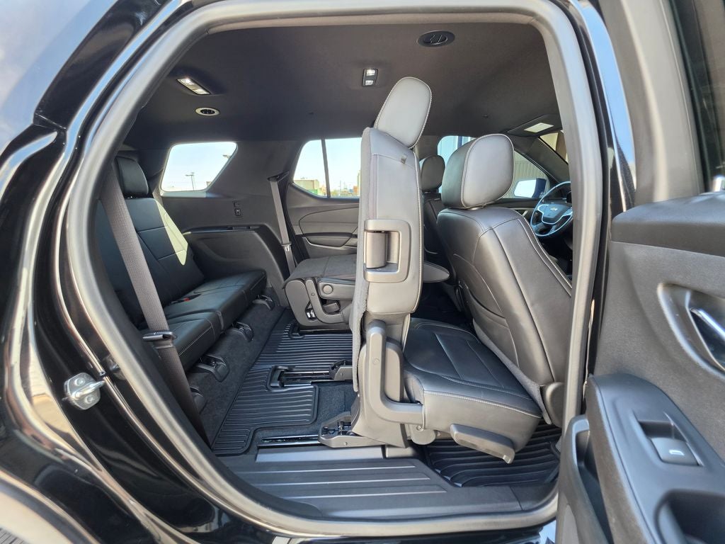 2022 Chevrolet Traverse AWD LT Leather