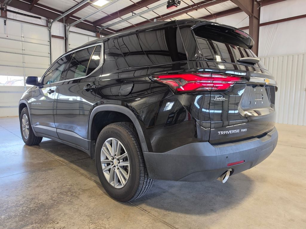 2022 Chevrolet Traverse AWD LT Leather