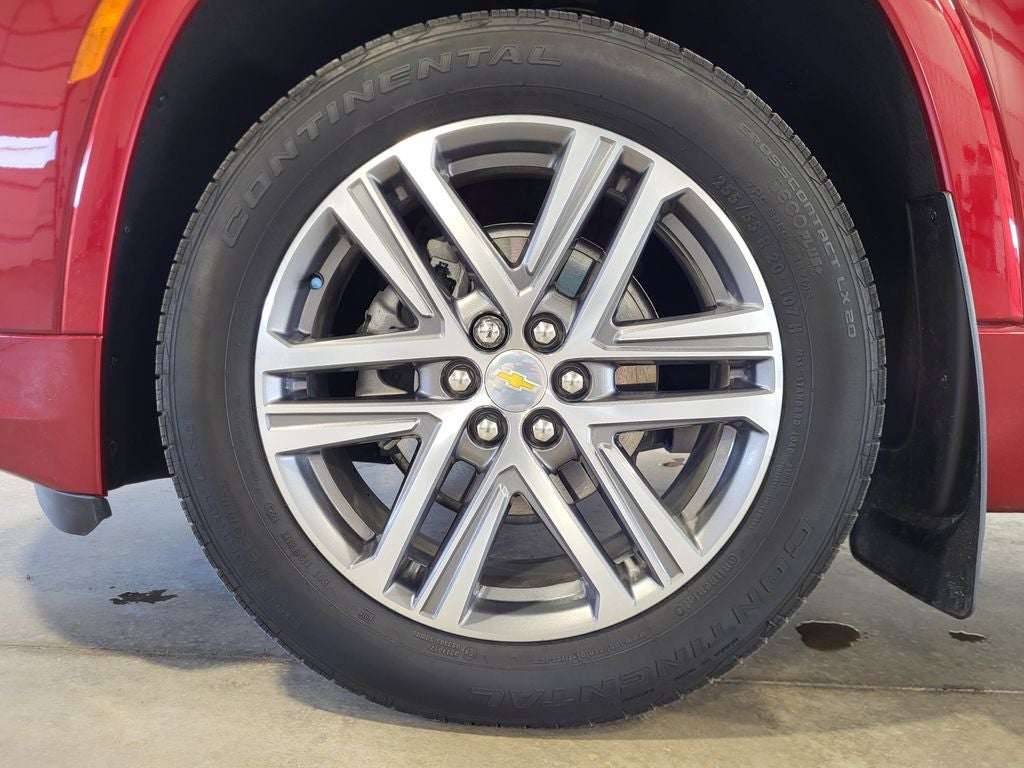 2023 Chevrolet Traverse AWD High Country