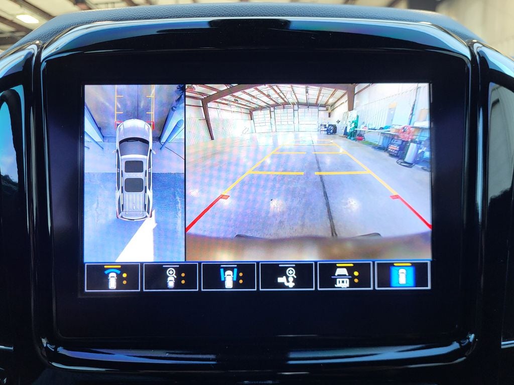 2023 Chevrolet Traverse AWD High Country