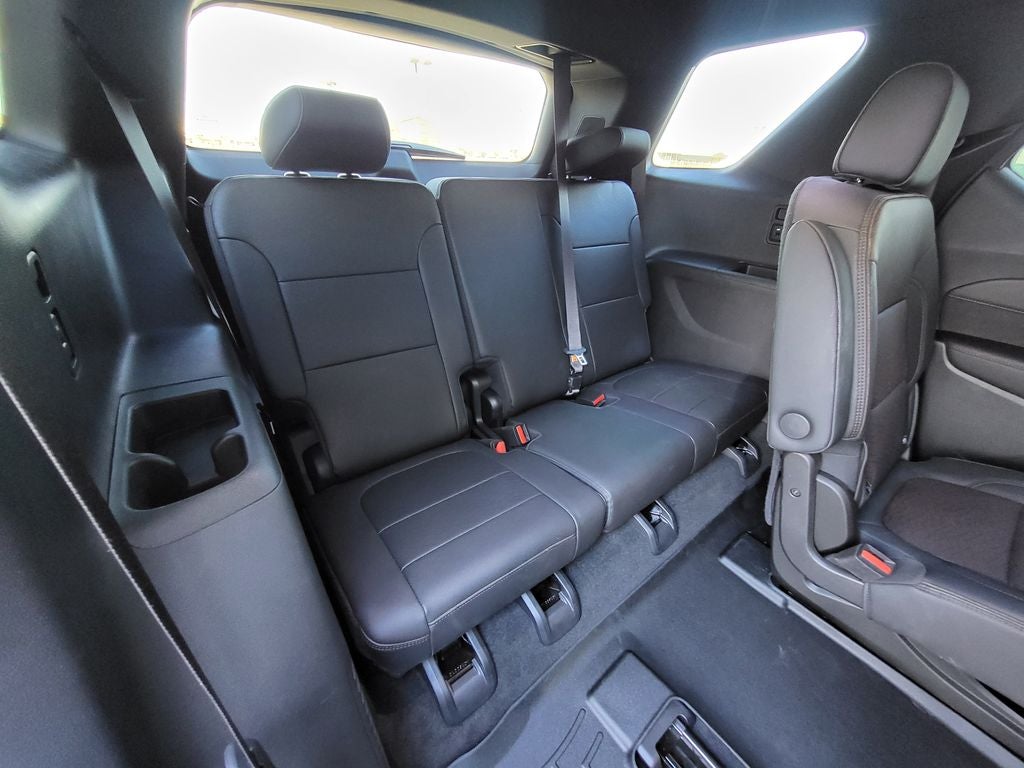 2023 Chevrolet Traverse AWD High Country