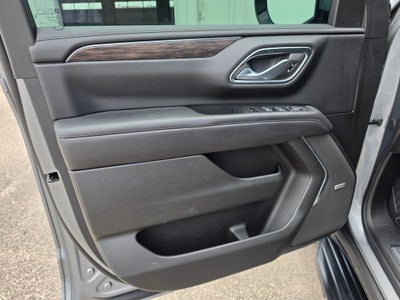 2023 Chevrolet Suburban 4WD LT