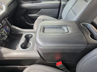 2023 Chevrolet Suburban 4WD LT