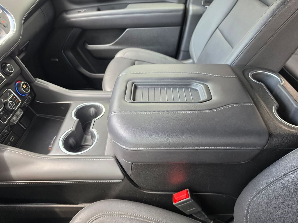 2023 Chevrolet Suburban 4WD LT