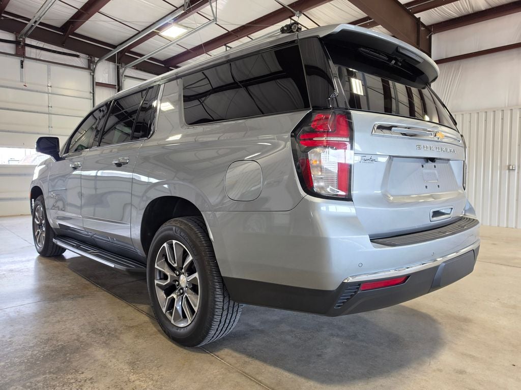 2023 Chevrolet Suburban 4WD LT
