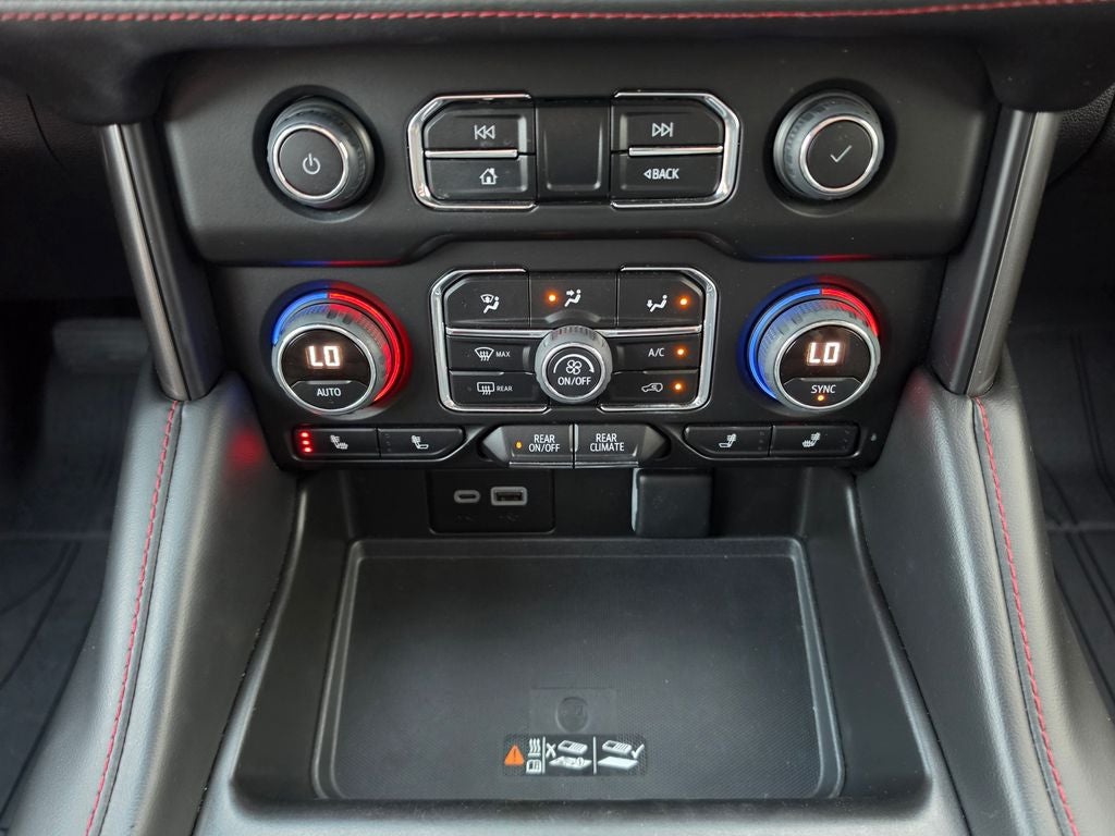 2023 Chevrolet Tahoe 4WD RST