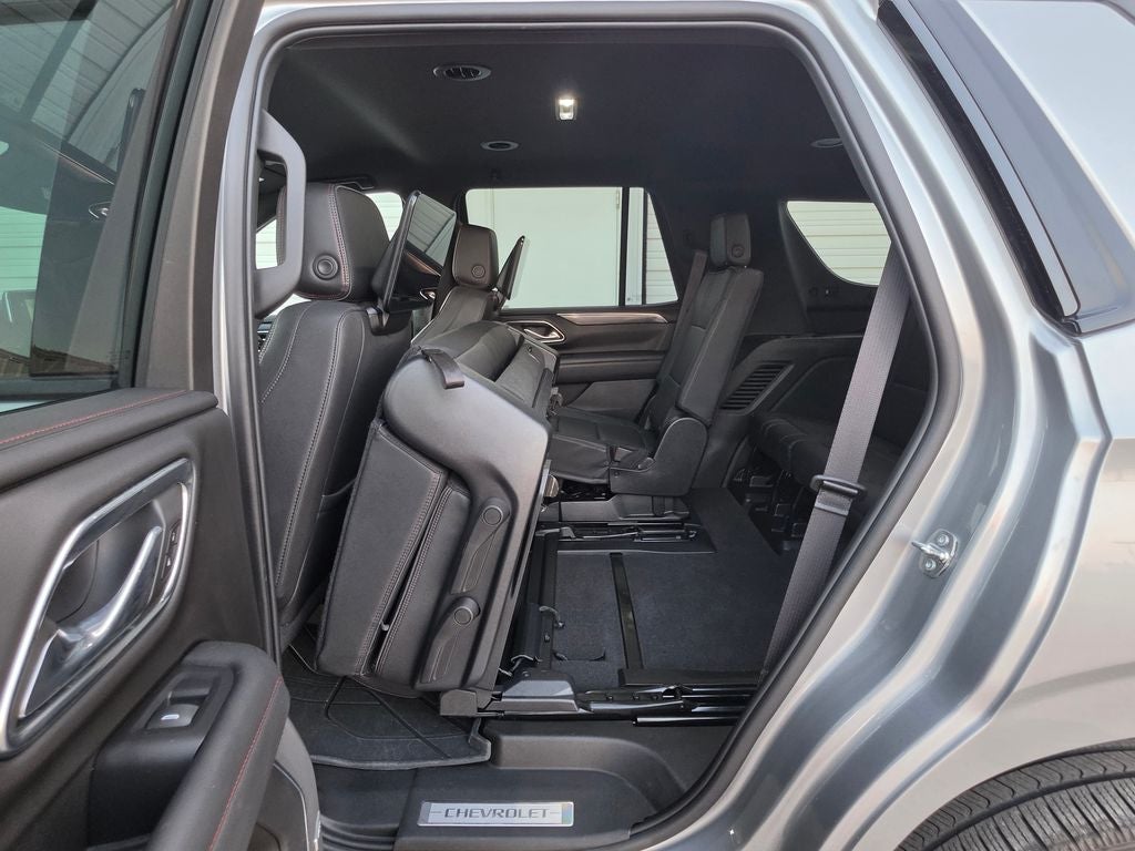 2023 Chevrolet Tahoe 4WD RST