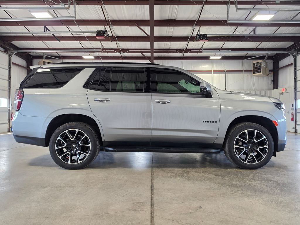 2023 Chevrolet Tahoe 4WD RST