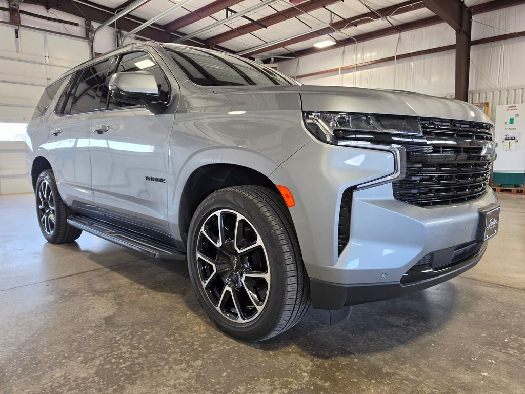 2023 Chevrolet Tahoe 4WD RST