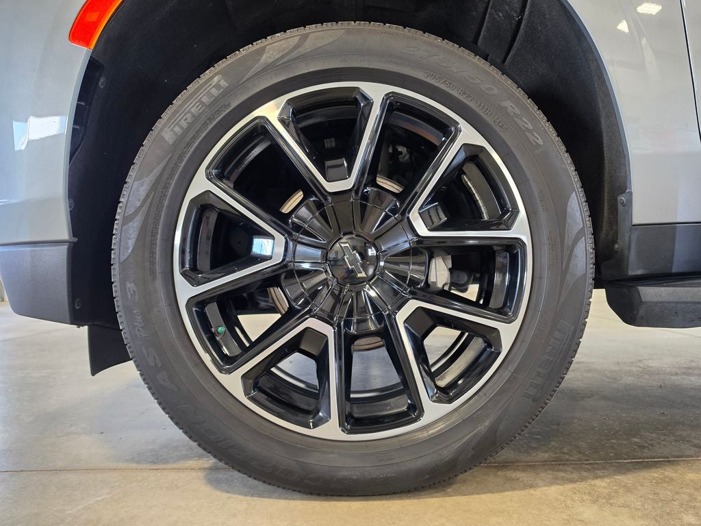 2023 Chevrolet Tahoe 4WD RST