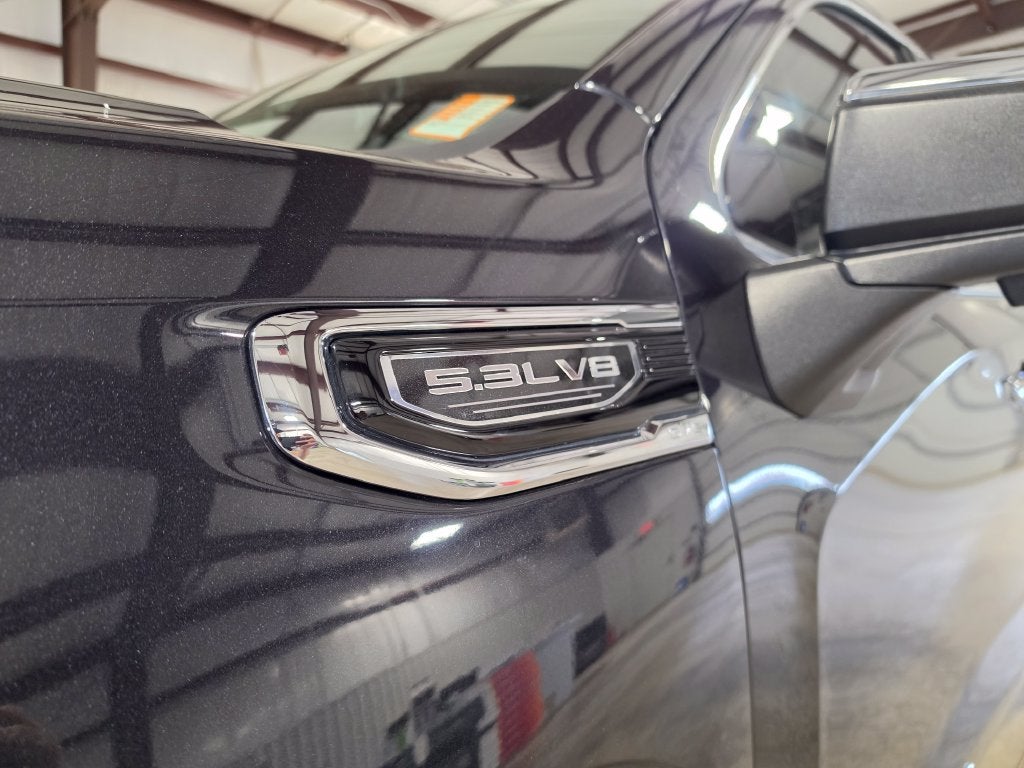 2025 GMC Sierra 1500 4WD Crew Cab Short Box SLT