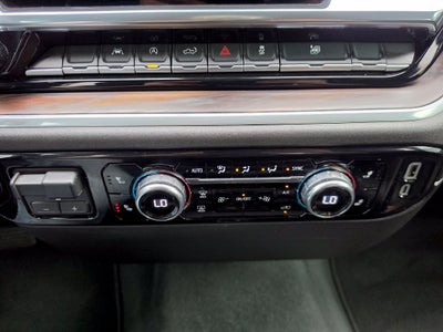 2025 GMC Sierra 1500 4WD Crew Cab Short Box SLT