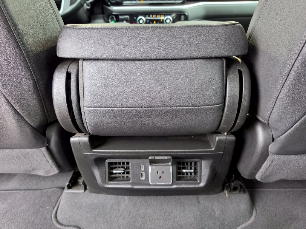 2025 GMC Sierra 1500 4WD Crew Cab Short Box SLT