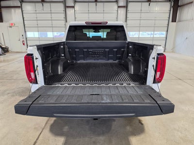 2025 GMC Sierra 1500 4WD Crew Cab Short Box SLT