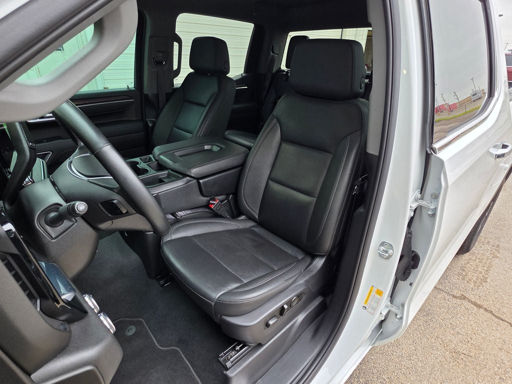 2025 GMC Sierra 1500 4WD Crew Cab Short Box SLT
